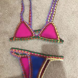 Two piece bathing suit set